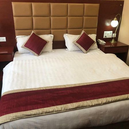 Hotel Blue Lagoon Haridwār Zewnętrze zdjęcie