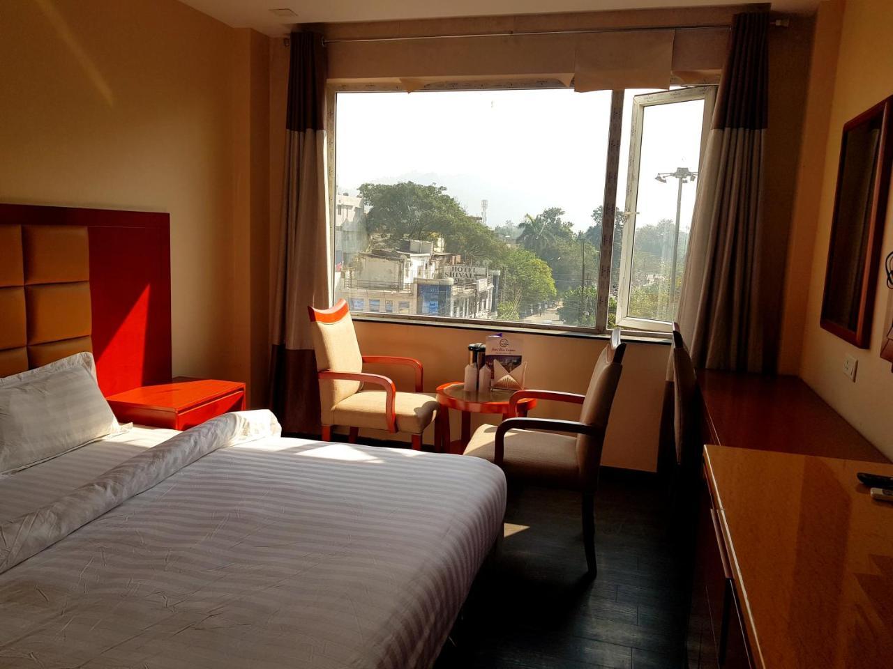 Hotel Blue Lagoon Haridwār Zewnętrze zdjęcie